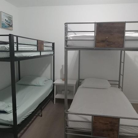 דניה ביץ' Hostel Beds & Sheets Fll Airport מראה חיצוני תמונה